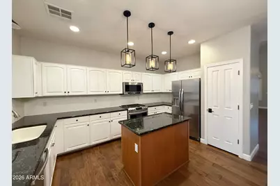 11225 E Sylvan Avenue, Mesa, AZ 85212 - Photo 8