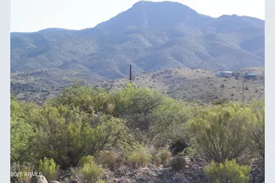 1960 W Buena Vista Drive #33, Clarkdale, AZ 86324 - Photo 2