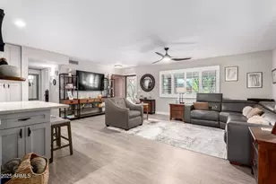 10316 W Salem Dr, Sun City, AZ 85351 - Photo 8