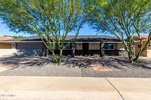 10316 W Salem Dr, Sun City, AZ 85351 - Photo 1