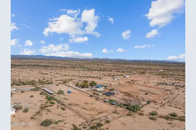 19019 W Roadrunner Road #-, Wittmann, AZ 85361 - Photo 12