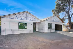 4307 E Avalon Dr, Phoenix, AZ 85018 - Photo 1