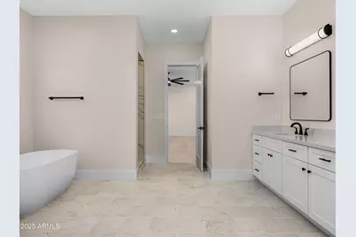 4307 E Avalon Drive, Phoenix, AZ 85018 - Photo 10