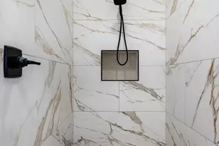 3002 N 53rd Pl, Phoenix, AZ 85018 - Photo 12