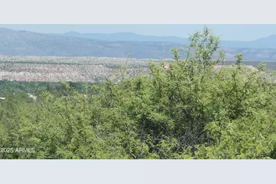 840 N Skyline Boulevard #35, Clarkdale, AZ 86324 - Photo 1