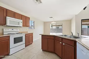 2691 S Chaparral Rd, Apache Junction, AZ 85119 - Photo 14