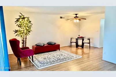 2404 W Rue De Lamour Avenue, Phoenix, AZ 85029 - Photo 10