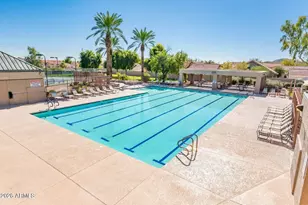 13613 S 37th St, Phoenix, AZ 85044 - Photo 2