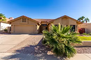 13613 S 37th St, Phoenix, AZ 85044 - Photo 1