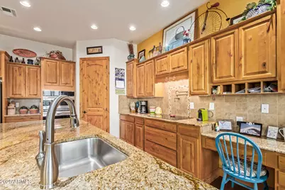 19528 W Georgia Avenue, Litchfield Park, AZ 85340 - Photo 10