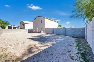822 N Navajo Ln, Coolidge, AZ 85128 - Photo 32