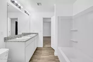 822 N Navajo Ln, Coolidge, AZ 85128 - Photo 14