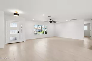 8719 E Columbus Ave, Scottsdale, AZ 85251 - Photo 6