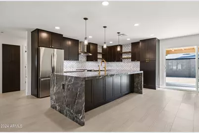 8719 E Columbus Avenue, Scottsdale, AZ 85251 - Photo 10