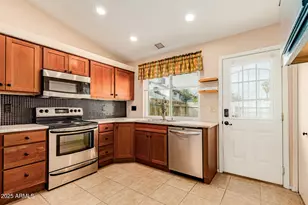 10101 N 91st Ave, Peoria, AZ 85345 - Photo 10