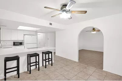 17634 N 18th Drive, Phoenix, AZ 85023 - Photo 8