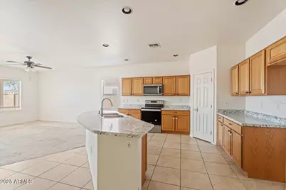 11559 W Tonto Street, Avondale, AZ 85323 - Photo 2