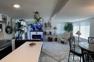 17601 North 22nd St, Phoenix, AZ 85022 - Photo 10