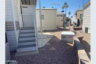 1426 S Havasupai Drive, Apache Junction, AZ 85119 - Photo 30