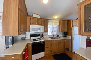 1426 S Havasupai Dr, Apache Junction, AZ 85119 - Photo 10