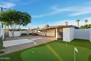 8141 E Palm Ln, Scottsdale, AZ 85257 - Photo 32