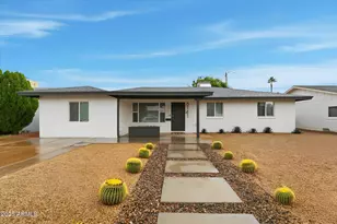 8141 E Palm Ln, Scottsdale, AZ 85257 - Photo 4