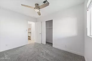 8141 E Palm Ln, Scottsdale, AZ 85257 - Photo 24