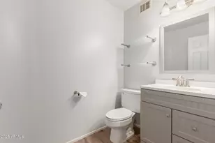 3940 W Park View Ln, Glendale, AZ 85310 - Photo 16