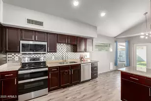 3940 W Park View Ln, Glendale, AZ 85310 - Photo 14