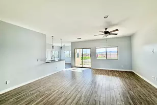 21911 W Duane Ln, Wittmann, AZ 85361 - Photo 4