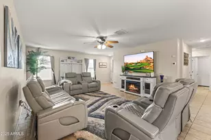 726 W Jardin Dr, Casa Grande, AZ 85122 - Photo 6