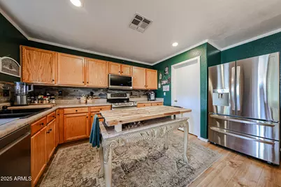 1126 E Silktassel Trail, San Tan Valley, AZ 85143 - Photo 6