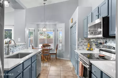 1323 Skyline Avenue, Sierra Vista, AZ 85635 - Photo 1