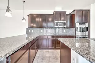 9025 W State Ave, Glendale, AZ 85305 - Photo 12