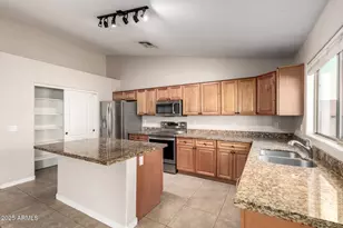 22982 W Pima St, Buckeye, AZ 85326 - Photo 6