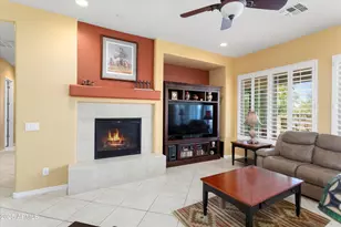 27268 W Wahalla Ln, Buckeye, AZ 85396 - Photo 12