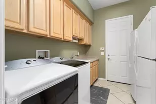 27268 W Wahalla Ln, Buckeye, AZ 85396 - Photo 34