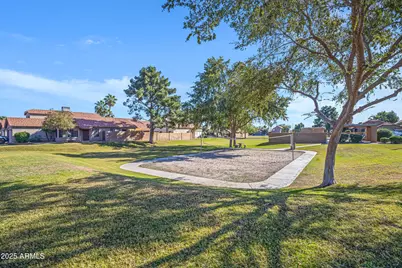 4423 E Amberwood Drive, Phoenix, AZ 85048 - Photo 34