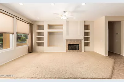 20693 N Glen Canyon Drive, Surprise, AZ 85387 - Photo 10