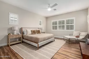 242 E Aster Dr, Chandler, AZ 85286 - Photo 20