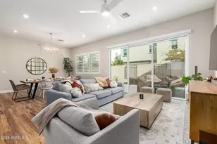 242 E Aster Dr, Chandler, AZ 85286 - Photo 4