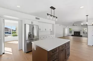 4018 E Adobe Dr, Phoenix, AZ 85050 - Photo 6