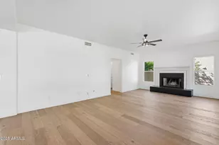 4018 E Adobe Dr, Phoenix, AZ 85050 - Photo 8