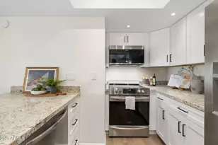 2935 N 68th St, Scottsdale, AZ 85251 - Photo 6