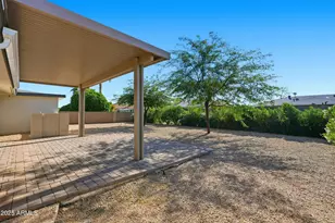 10923 W Meade Dr, Sun City, AZ 85351 - Photo 40