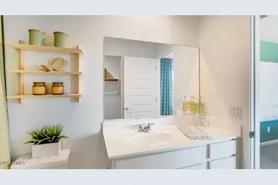 25013 N 174th Lane, Surprise, AZ 85387 - Photo 10