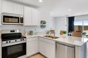 25013 N 174th Ln, Surprise, AZ 85387 - Photo 4