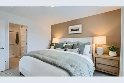 25024 N 174th Lane, Surprise, AZ 85387 - Photo 10