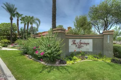 2929 W Yorkshire Drive #1061, Phoenix, AZ 85027 - Photo 1