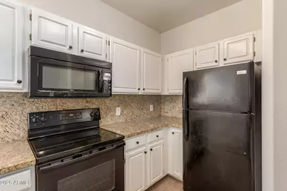2929 W Yorkshire Drive #1061, Phoenix, AZ 85027 - Photo 8